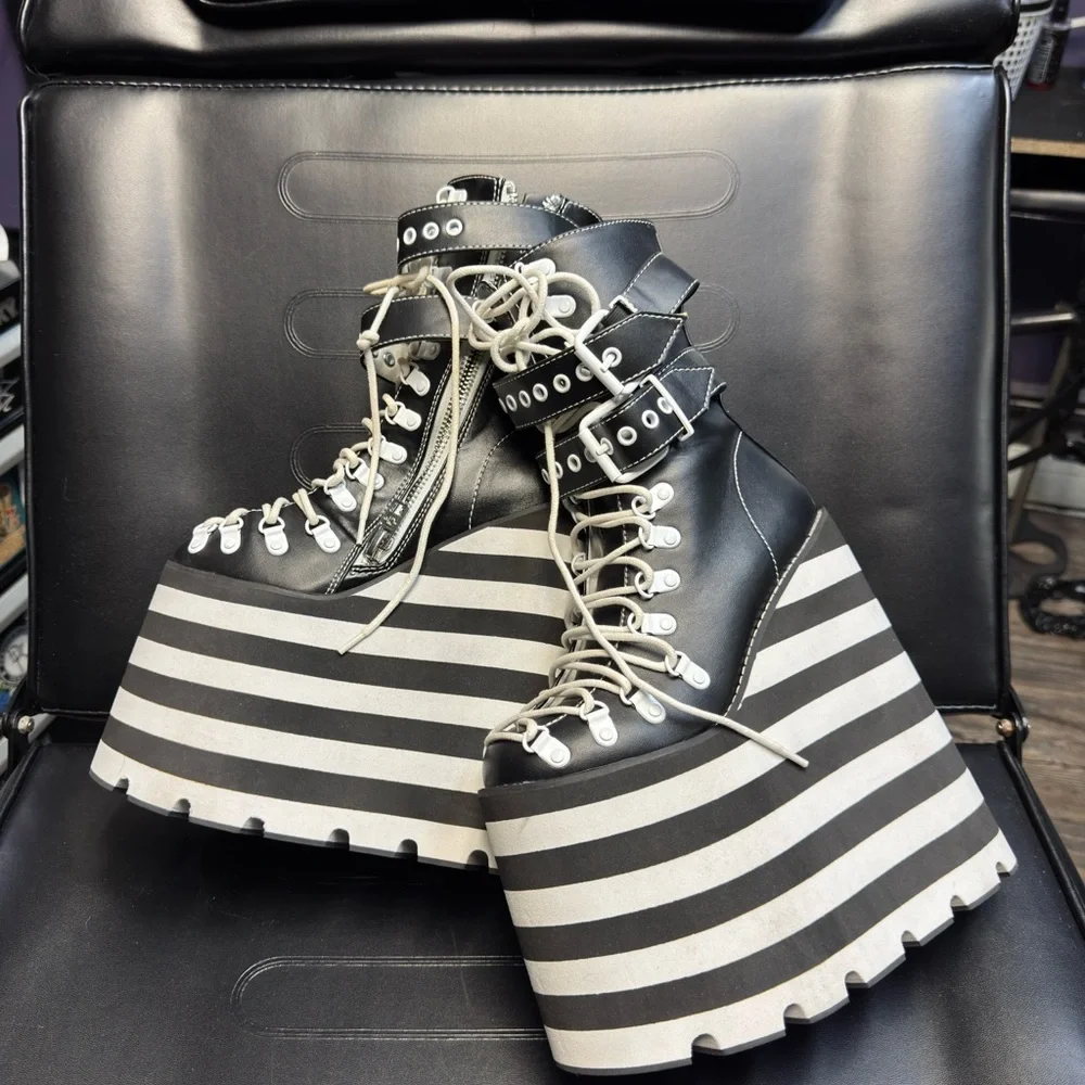 SOLD - Picture 12 of 16